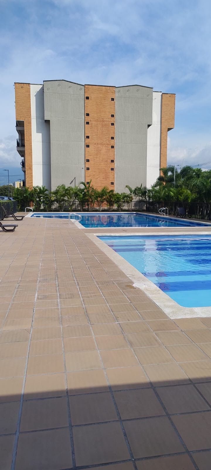 Apartamento en venta Valle Del Cauca Cali Lili 66 m2 Habitaciones 2 Baños 2 Garajes 1 Precio $248000000