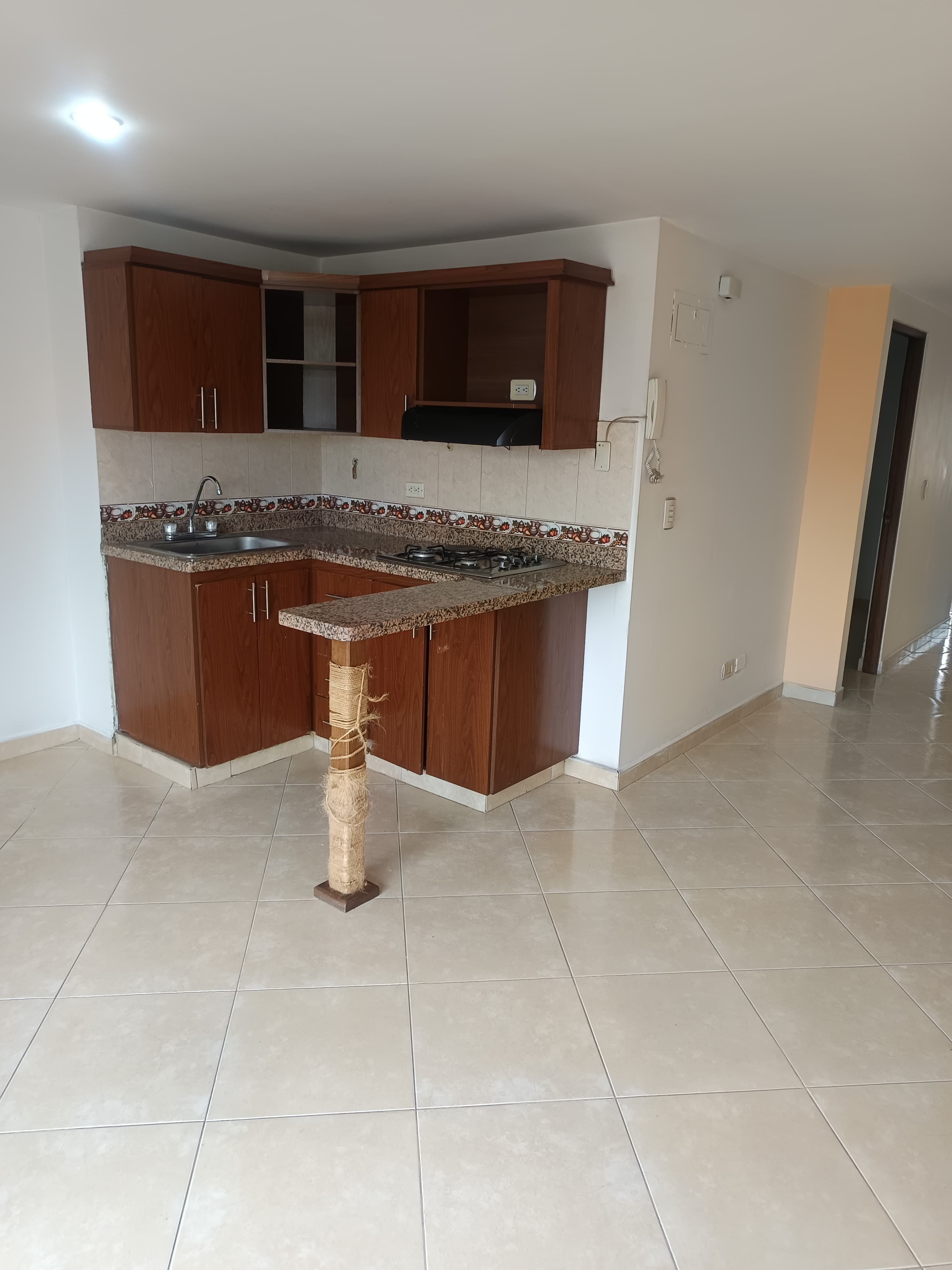 Apartamento en arriendo Antioquia Bello San José Obrero 75 m2 Habitaciones 3 Baños 2 Garajes 0 Precio $1600000