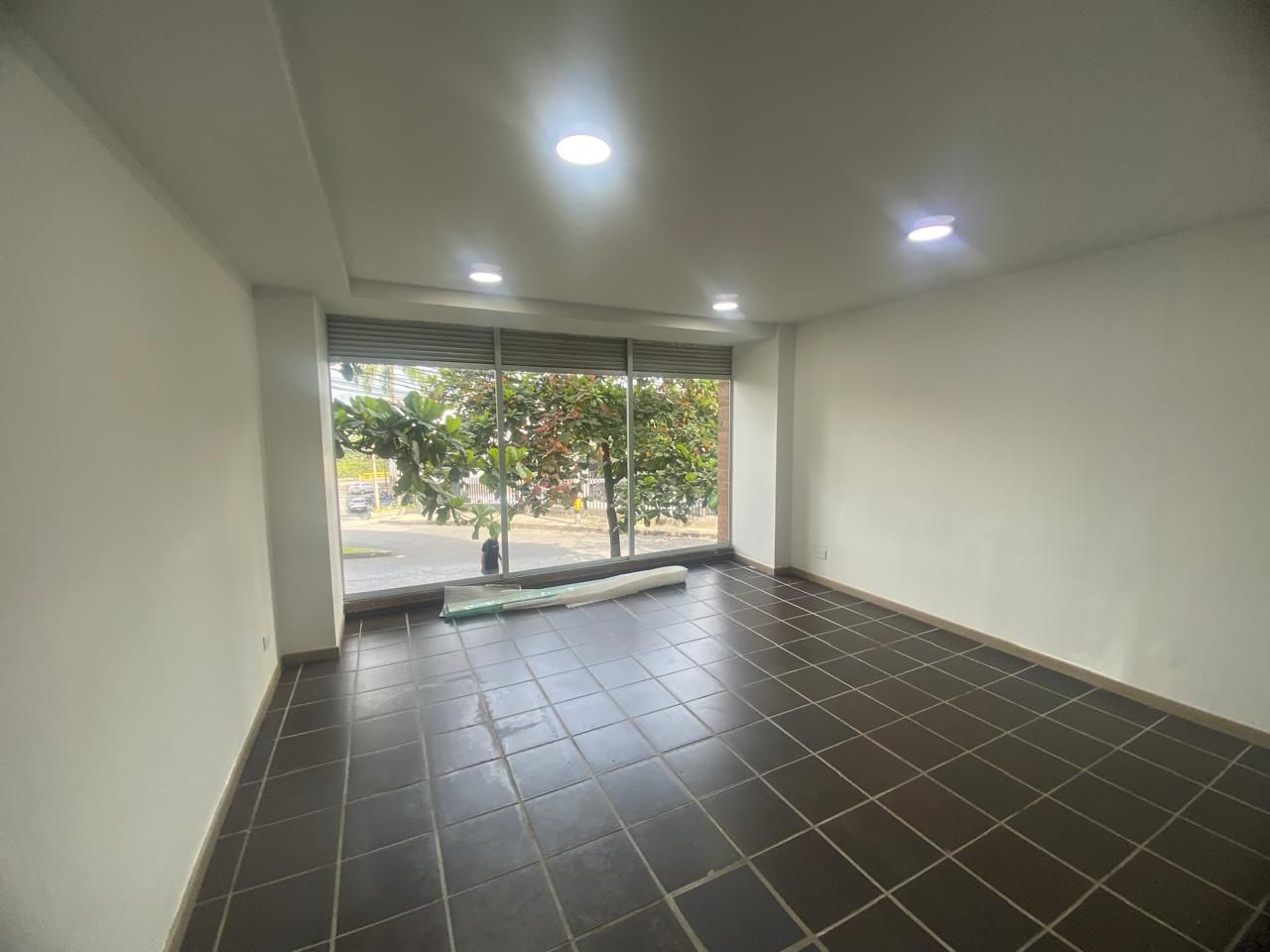 Local en arriendo Antioquia Medellín San Diego 60 m2 Habitaciones 0 Baños 1 Garajes 0 Precio $4000000