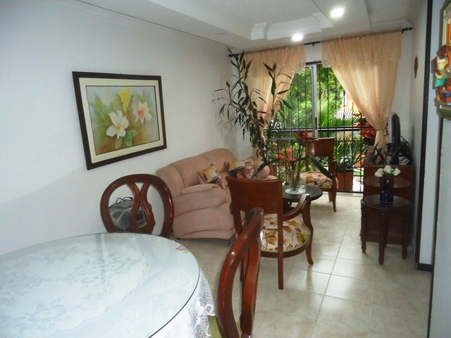 Apartamento en venta Valle Del Cauca Cali Lili 61 m2 Habitaciones 3 Baños 2 Garajes 1 Precio $220000000