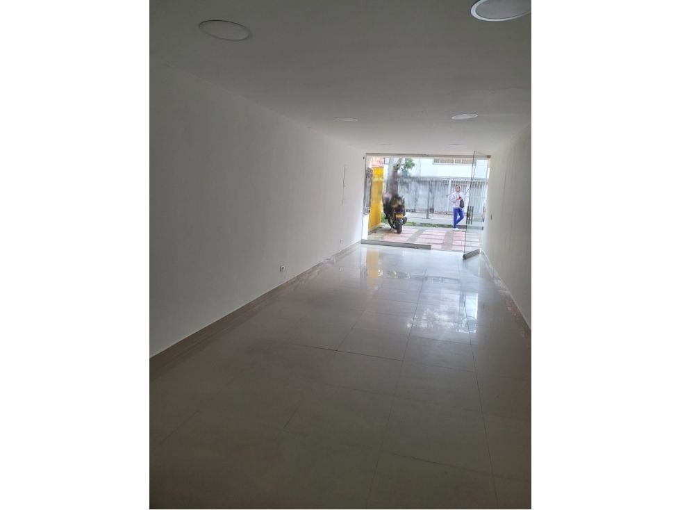 Local en arriendo Cundinamarca Bogotá Lago Gaitan 87 m2 Habitaciones 0 Baños 1 Garajes 0 Precio $4000000