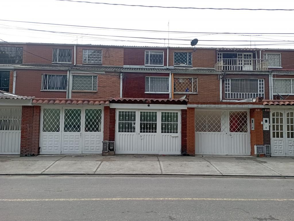 Casa en venta Cundinamarca Bogotá Marsella 114 m2 Habitaciones 2 Baños 2 Garajes 1 Precio $480000000