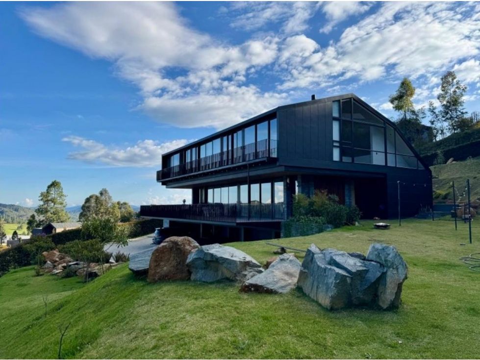 Casa Campestre en venta Antioquia Medellín Medellín 2214 m2 Habitaciones 5 Baños 6 Garajes 5 Precio $4600000000