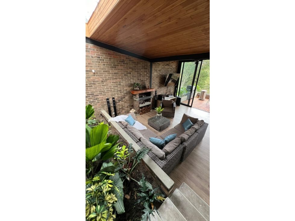 Casa en venta Antioquia Guatape Guatape 2500 m2 Habitaciones 2 Baños 2 Garajes 2 Precio $1250000000