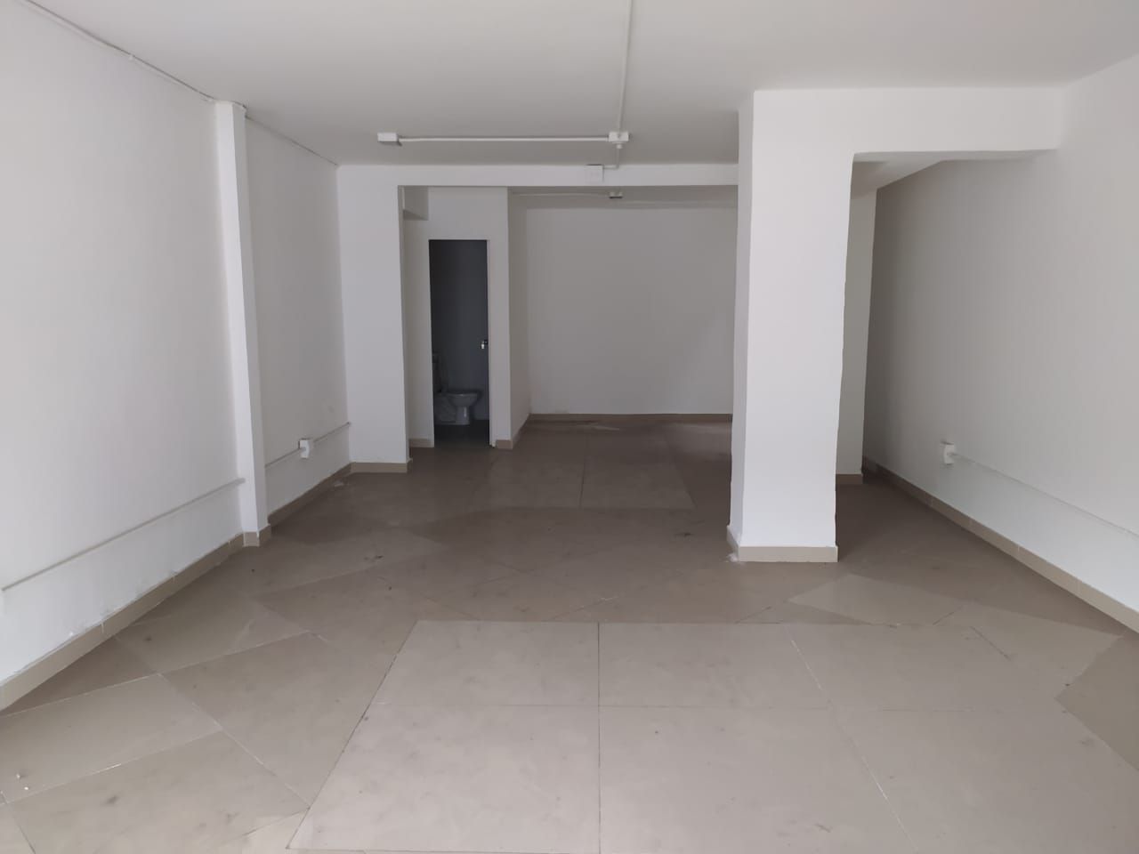 Local en arriendo Antioquia Medellín Simon Bolivar 40 m2 Habitaciones 0 Baños 1 Garajes 0 Precio $2500000