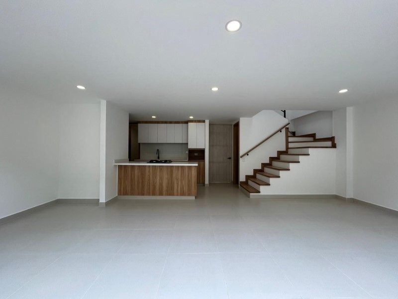 Casa en arriendo Antioquia Rionegro Gualanday 160 m2 Habitaciones 3 Baños 3 Garajes 2 Precio $6180000