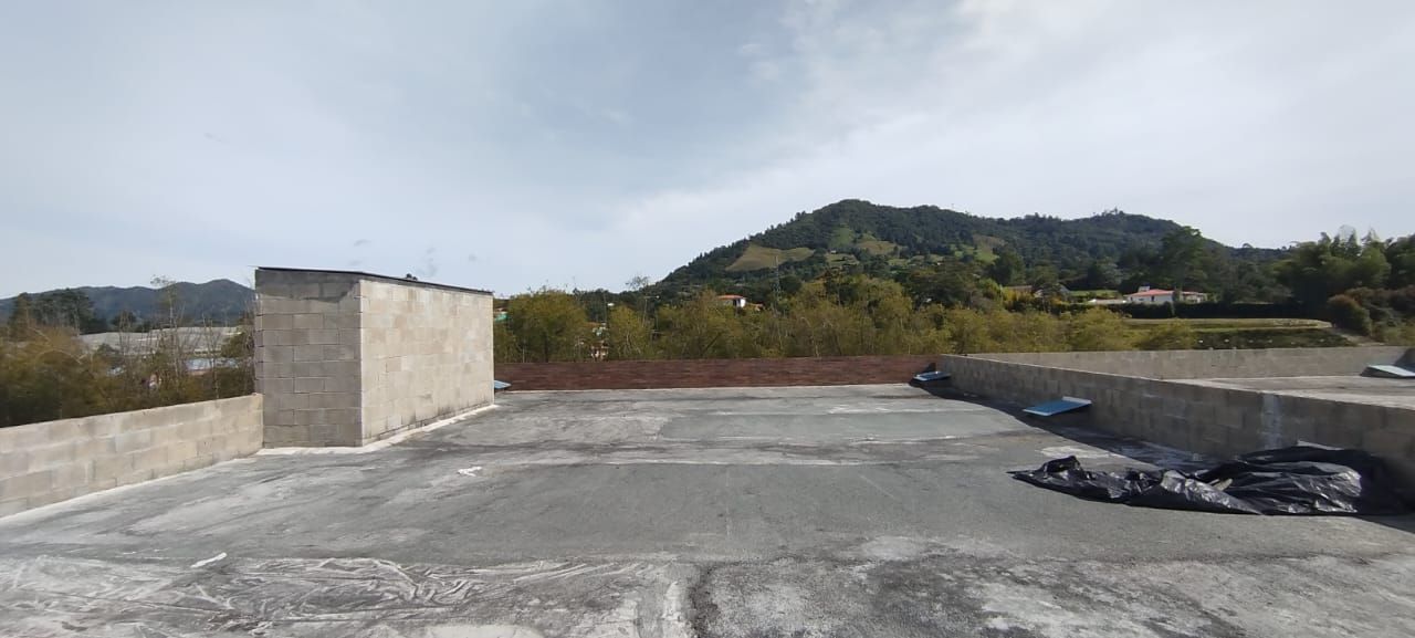 Local en arriendo Antioquia La Ceja Centro 220 m2 Habitaciones 0 Baños 0 Garajes 0 Precio $10350000