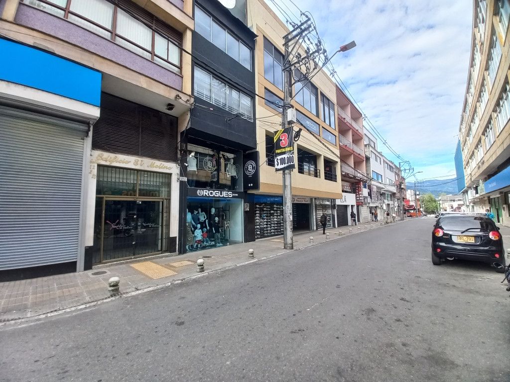 Oficina en venta Tolima Ibagué Centro 32 m2 Habitaciones 0 Baños 1 Garajes 0 Precio $110000000