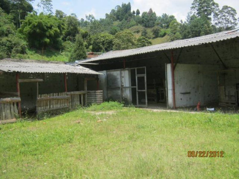 Lote en arriendo Antioquia Caldas Caldas 2000 m2 Habitaciones 0 Baños 0 Garajes 0 Precio $4000000