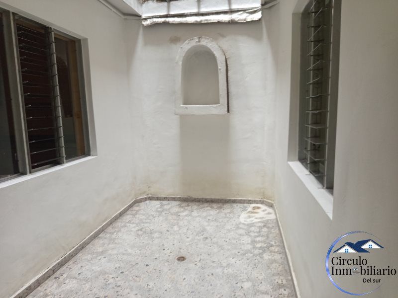 Casa en arriendo Antioquia Envigado Las Flores 100 m2 Habitaciones 3 Baños 3 Garajes 0 Precio $2600000