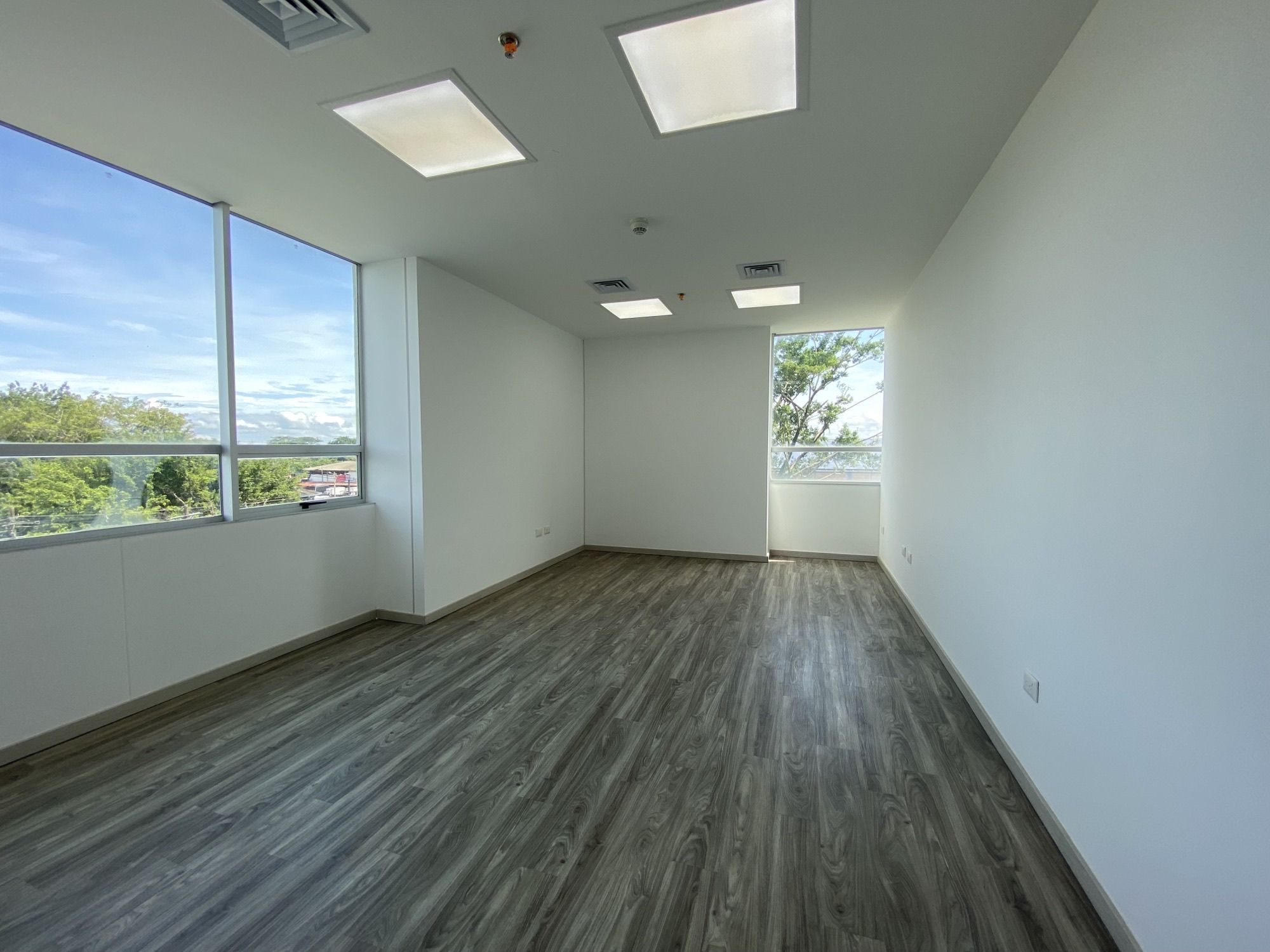 Oficina en venta Antioquia Apartadó El Amparo 31 m2 Habitaciones 0 Baños 1 Garajes 0 Precio $272000000