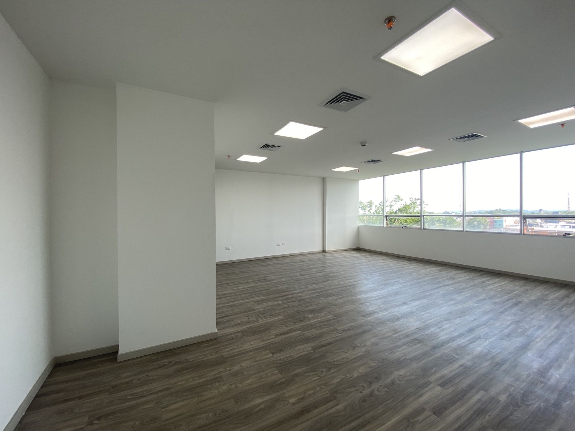 Oficina en venta Antioquia Apartadó El Amparo 57 m2 Habitaciones 0 Baños 1 Garajes 0 Precio $466000000