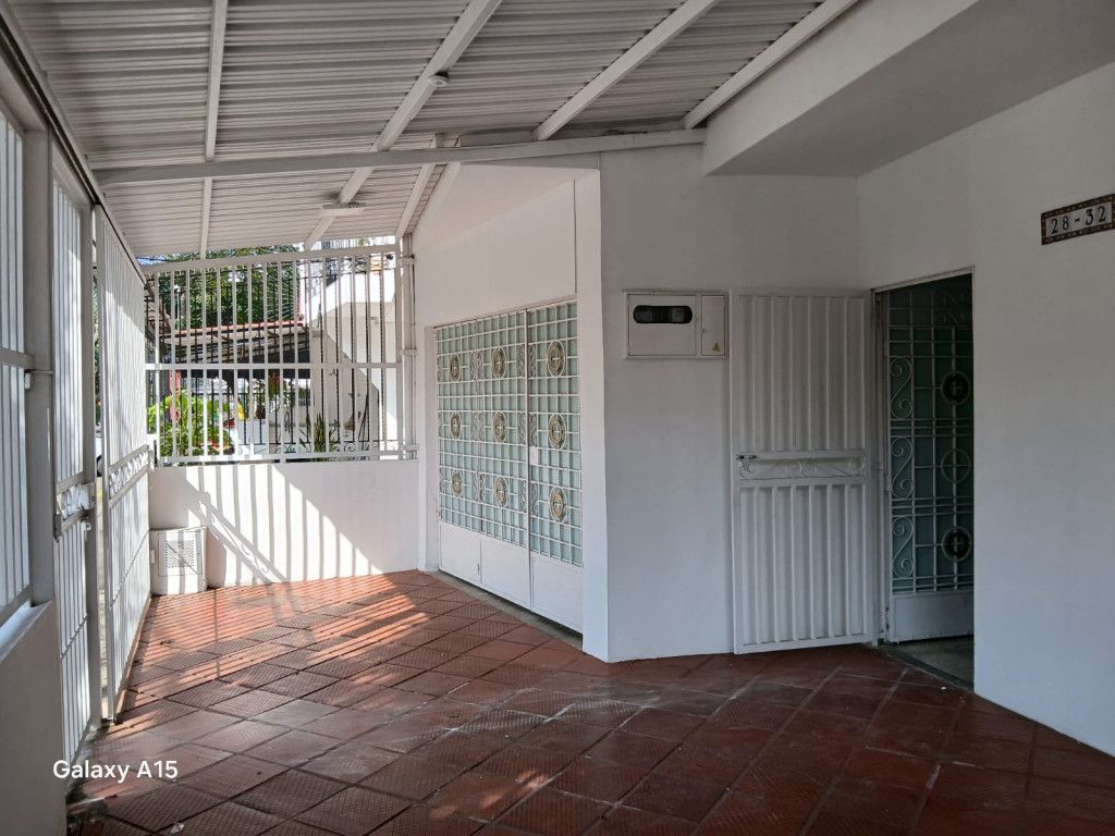 Edificio en venta Valle Del Cauca Cali Champagnat 575 m2 Habitaciones 10 Baños 6 Garajes 4 Precio $910000000