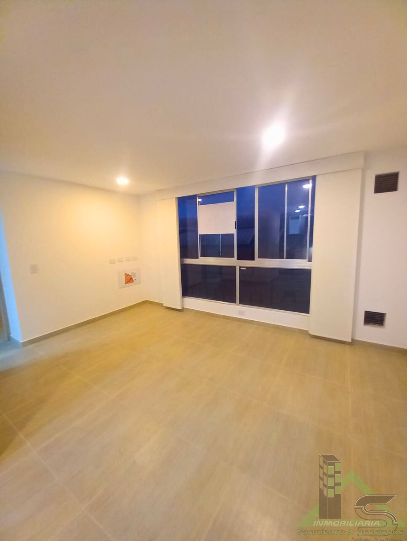 Apartaestudio en arriendo Cundinamarca Chía Santa Lucía 48 m2 Habitaciones 1 Baños 1 Garajes 0 Precio $1200000