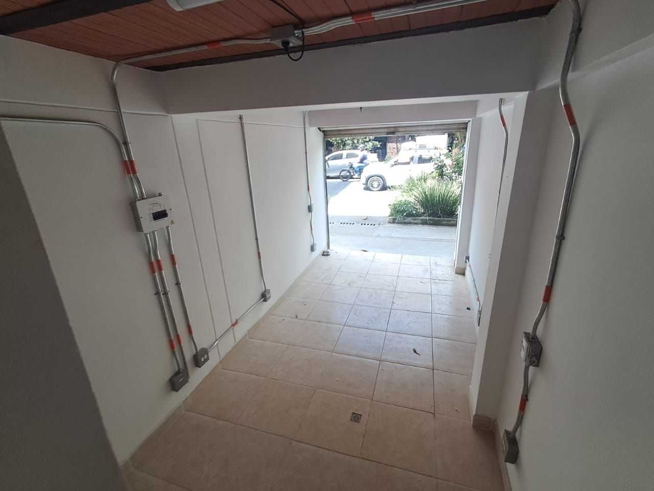Local en arriendo Antioquia Medellín Boston 40 m2 Habitaciones 0 Baños 1 Garajes 0 Precio $4000000