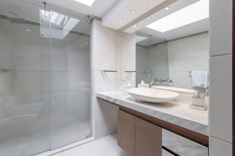 Casa en arriendo Cundinamarca Bogotá Santa Ana Oriental 578 m2 Habitaciones 3 Baños 3 Garajes 2 Precio $40000000