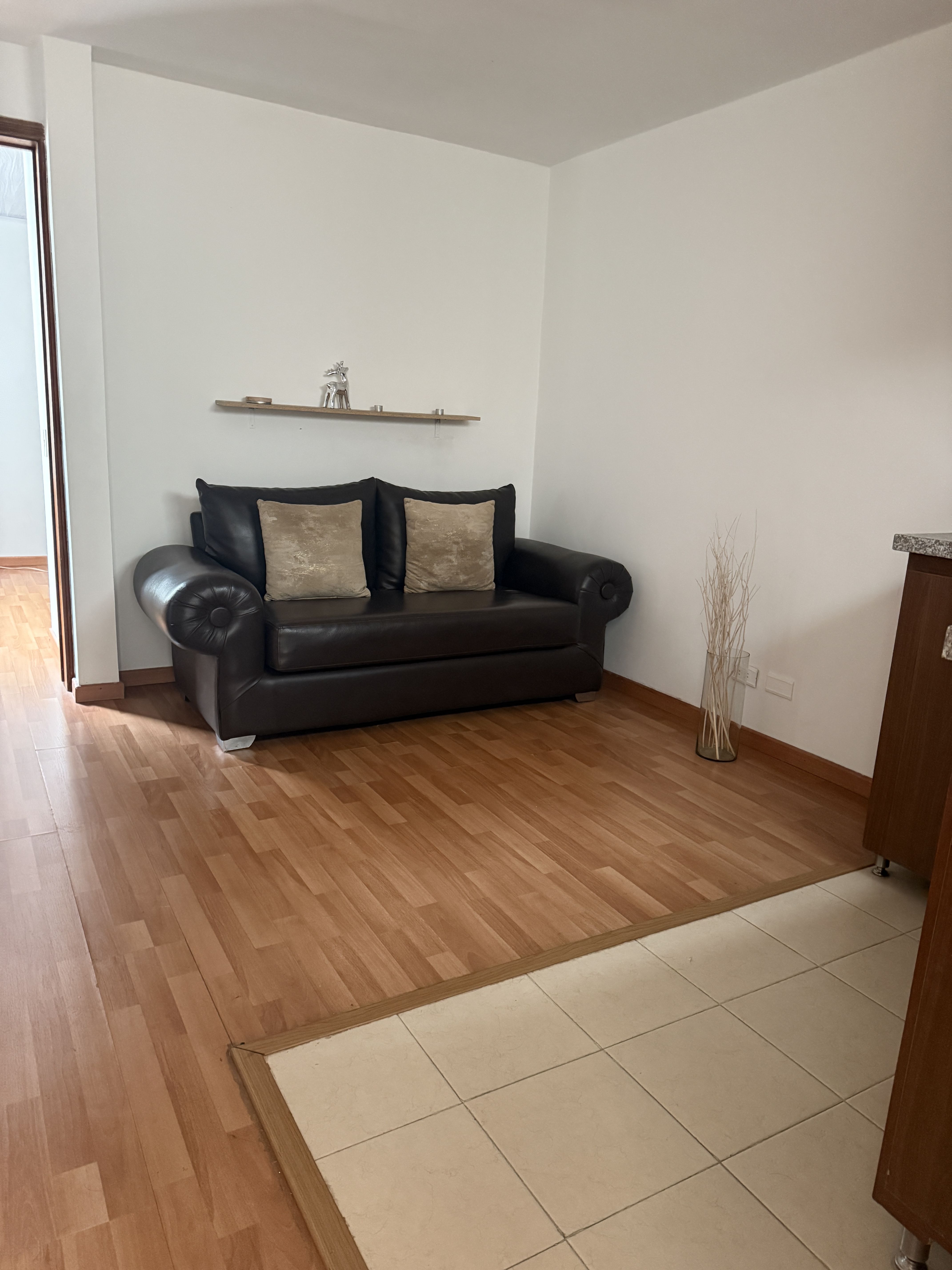 Apartamento en arriendo Cundinamarca Bogotá El Campin 49 m2 Habitaciones 1 Baños 1 Garajes 0 Precio $1300000