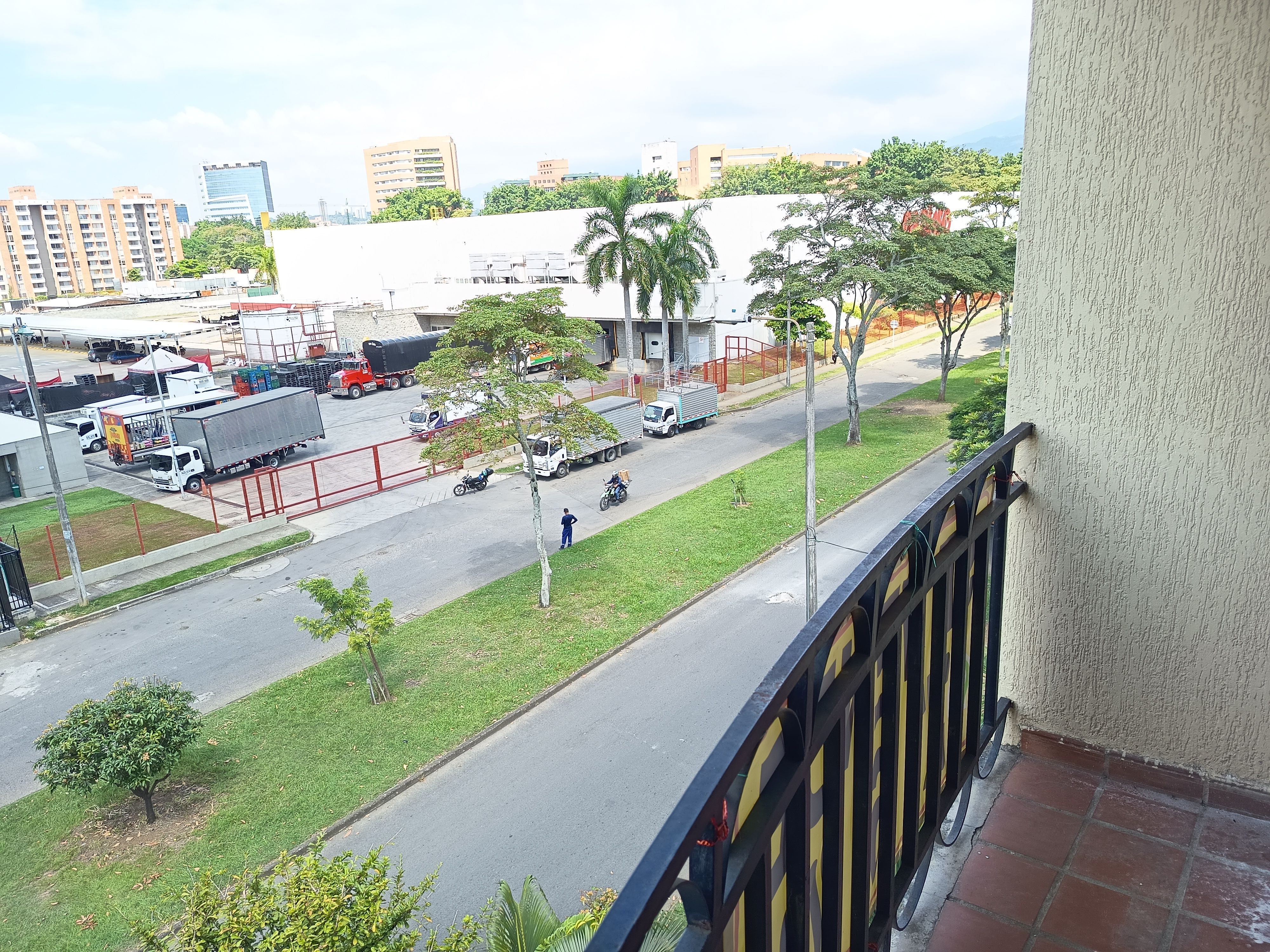 Apartamento en arriendo Valle Del Cauca Cali Lili 65 m2 Habitaciones 3 Baños 2 Garajes 1 Precio $1606000