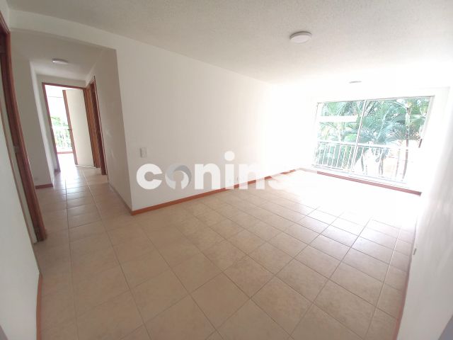 Apartamento en arriendo Antioquia Medellín Urbanizacion Plaza Versalles 70 m2 Habitaciones 3 Baños 2 Garajes 1 Precio $2900000