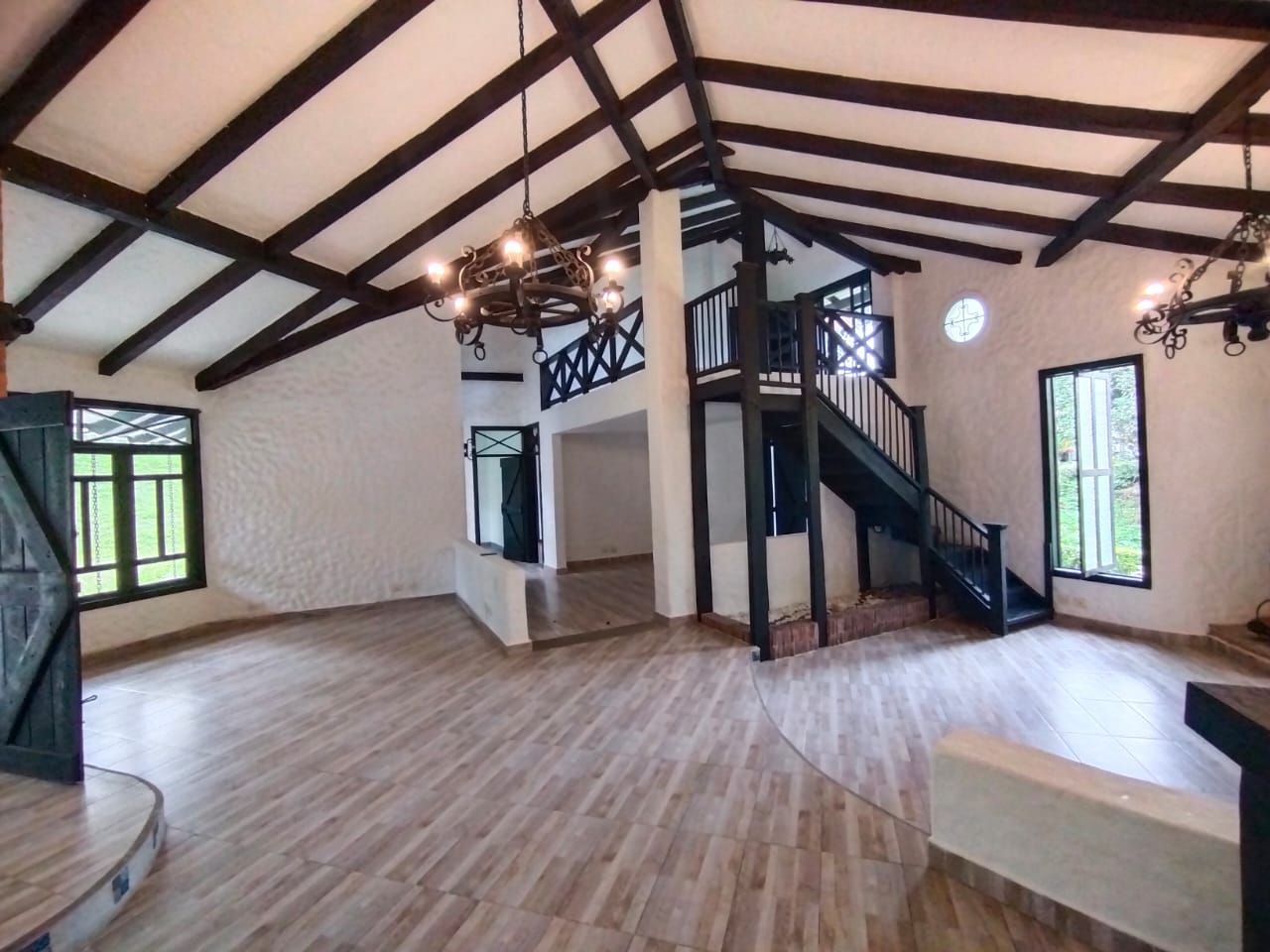Casa Campestre en arriendo Risaralda Pereira Br Villa Ilusion 340 m2 Habitaciones 3 Baños 3 Garajes 6 Precio $5750000