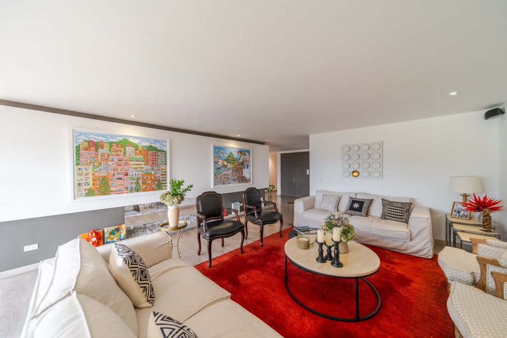 Apartamento en venta Cundinamarca Bogotá El Refugio 350 m2 Habitaciones 3 Baños 5 Garajes 3 Precio $3100000000