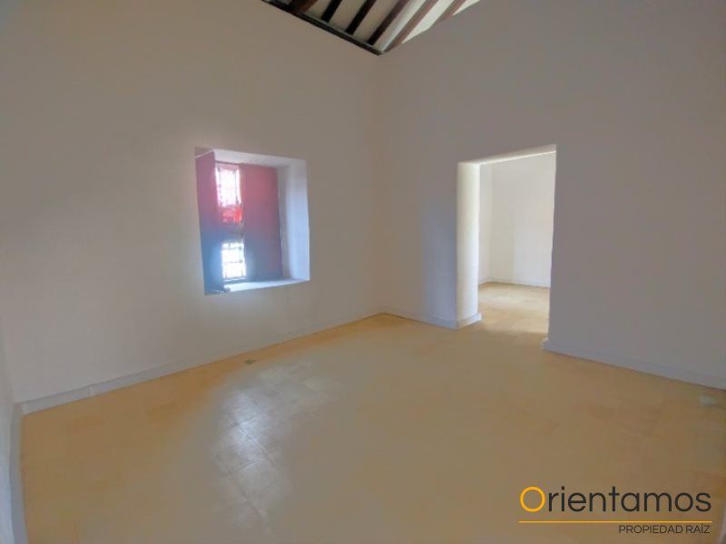 Local en arriendo Antioquia Rionegro Centro 38 m2 Habitaciones 0 Baños 0 Garajes 0 Precio $2700000