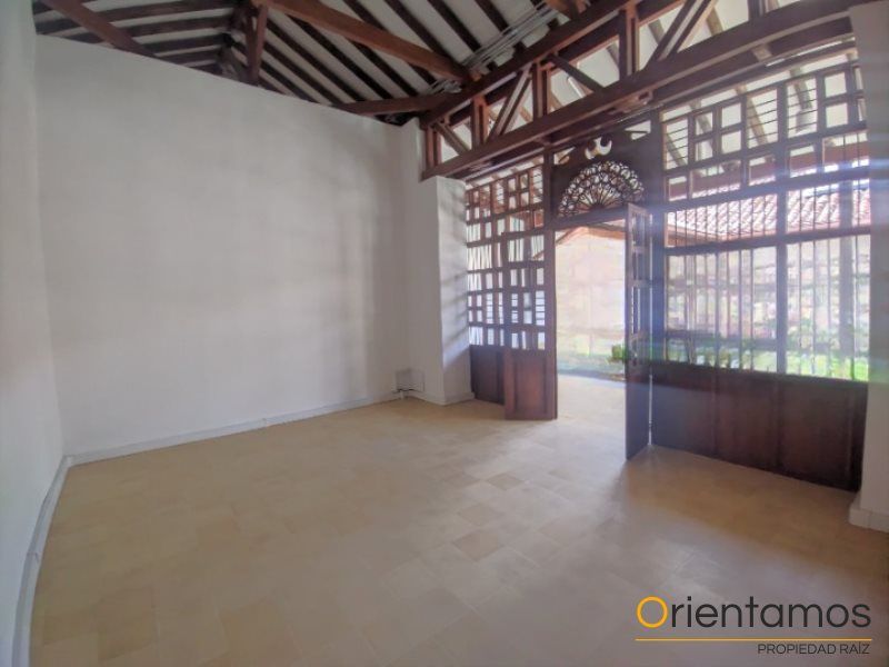 Local en arriendo Antioquia Rionegro Centro 30 m2 Habitaciones 0 Baños 0 Garajes 0 Precio $2100000
