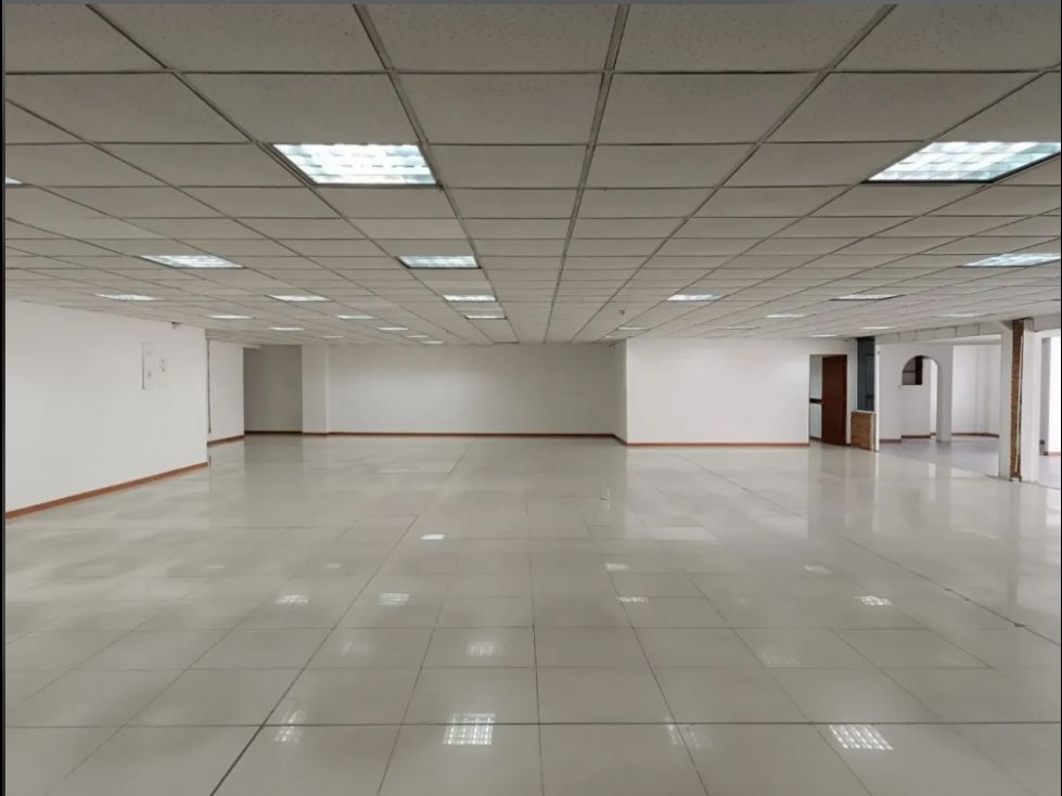 Oficina en venta Cundinamarca Bogotá Cundinamarca 1100 m2 Habitaciones 0 Baños 4 Garajes 0 Precio $4850000000