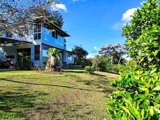 Finca en arriendo Antioquia Rionegro Rionegro 130 m2 Habitaciones 3 Baños 2 Garajes 3 Precio $5000000