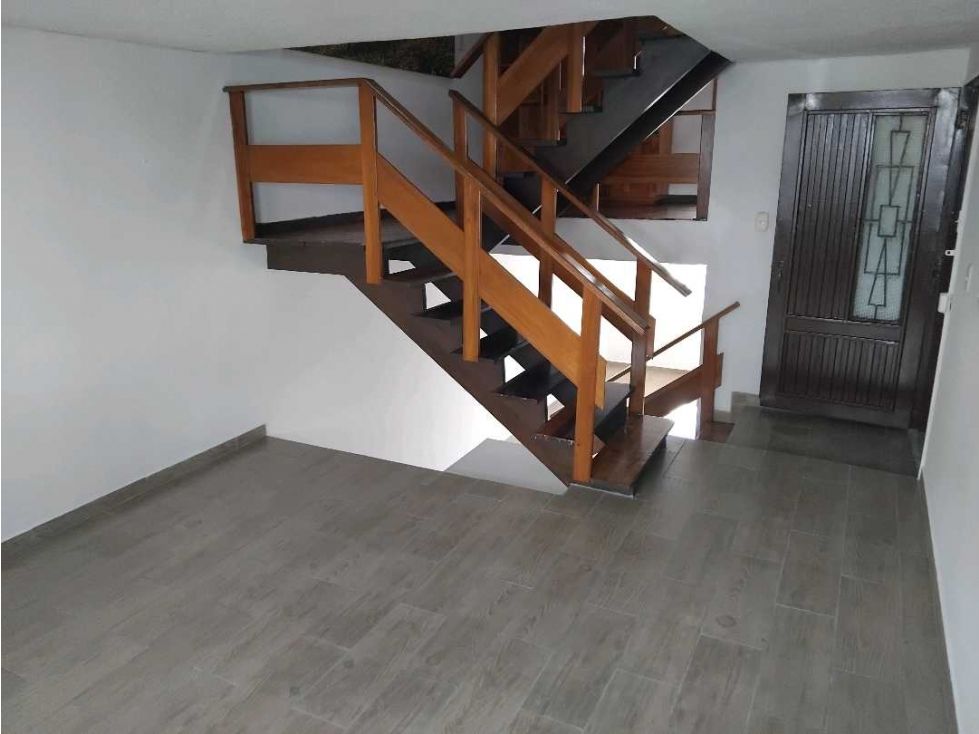 Casa en arriendo Caldas Manizales La Rambla 180 m2 Habitaciones 4 Baños 3 Garajes 1 Precio $2500000