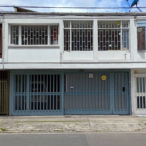 Casa en venta Cundinamarca Bogotá Polo Club 148 m2 Habitaciones 5 Baños 5 Garajes 2 Precio $950000000