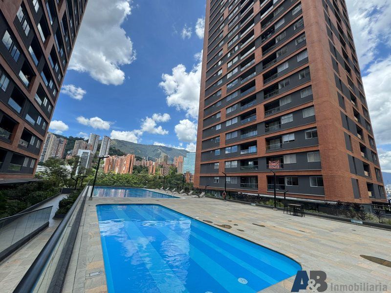 Apartamento en arriendo o venta Antioquia Medellín Simesa 77 m2 Habitaciones 2 Baños 3 Garajes 1 Precio venta $720000000 Precio arriendo $5000000