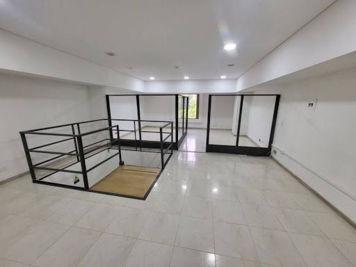 Oficina en arriendo Antioquia Medellín Alejandria 92 m2 Habitaciones 0 Baños 2 Garajes 1 Precio $5800000