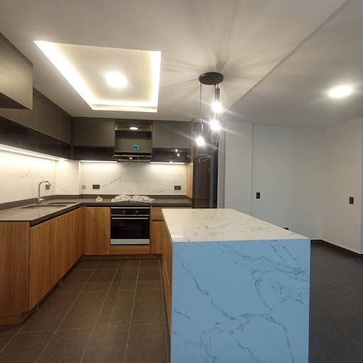 Casa en arriendo Antioquia Rionegro El Porvenir 240 m2 Habitaciones 4 Baños 5 Garajes 1 Precio $5000000