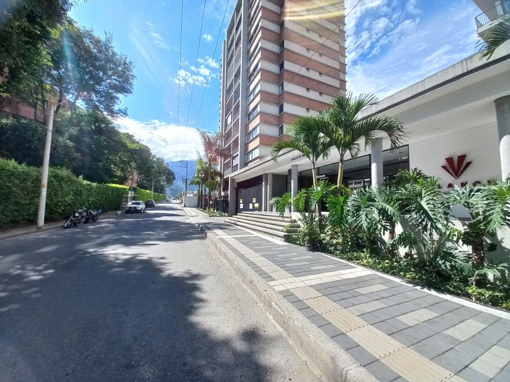 Apartamento en venta Tolima Ibagué Ub Prados Del Norte Et Ii 123 m2 Habitaciones 3 Baños 3 Garajes 2 Precio $700000000