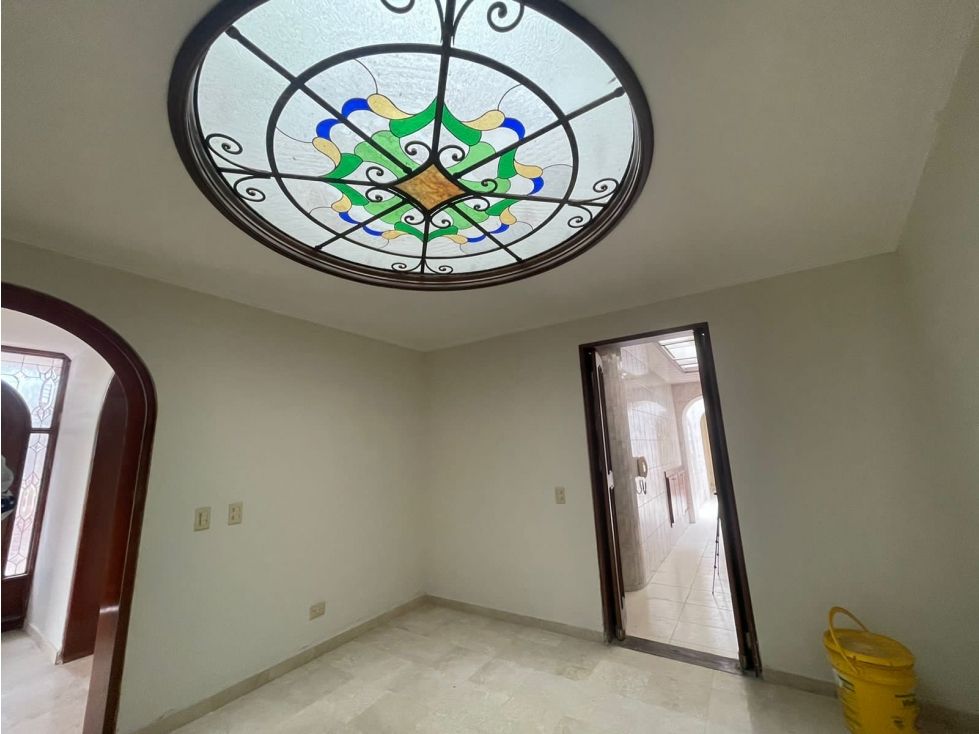 Casa en venta Cundinamarca Bogotá Mónaco 216 m2 Habitaciones 4 Baños 5 Garajes 3 Precio $1300000000