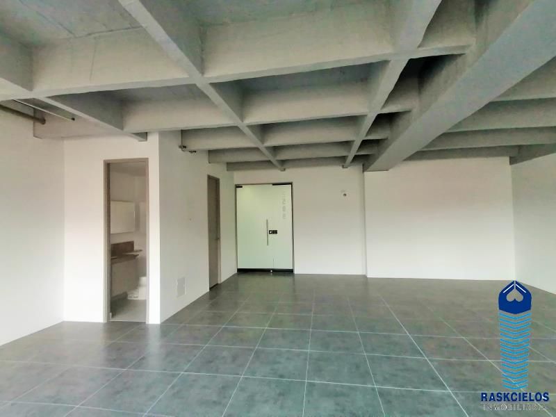 Oficina en arriendo Antioquia Medellín El Nogal- Los Almendros 67 m2 Habitaciones 0 Baños 1 Garajes 1 Precio $5000000