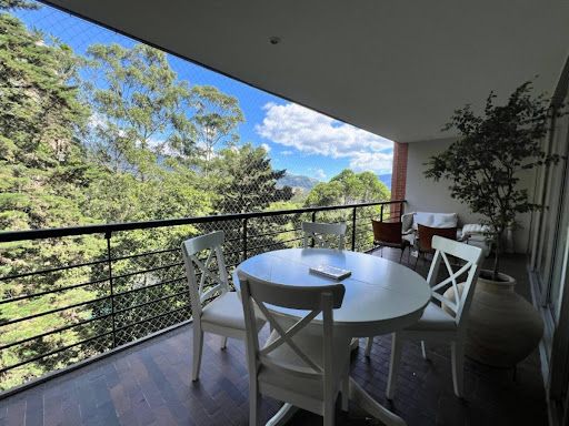 Apartamento en arriendo Antioquia Medellín San Lucas 170 m2 Habitaciones 3 Baños 5 Garajes 2 Precio $11000000