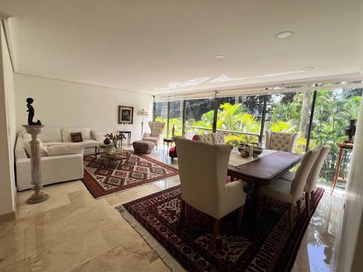 Apartamento en arriendo Antioquia Medellín El Diamante No2 170 m2 Habitaciones 3 Baños 4 Garajes 2 Precio $7500000