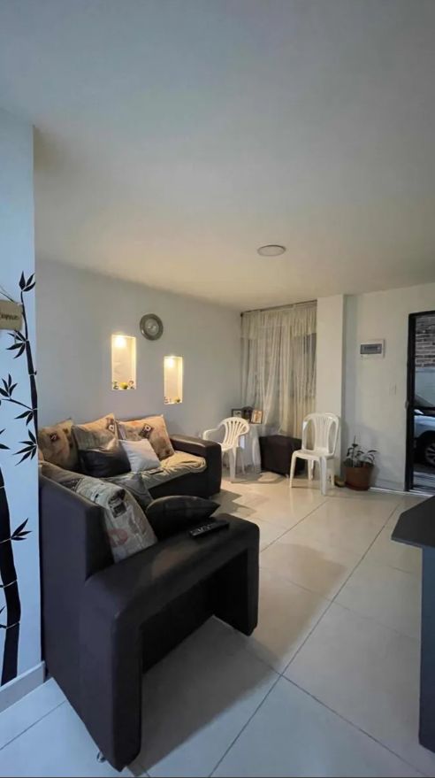 Apartamento en venta Antioquia Envigado La Mesa 80 m2 Habitaciones 3 Baños 2 Garajes 0 Precio $303849900