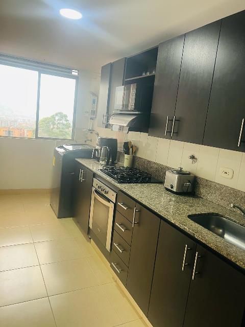 Apartamento en venta Antioquia Envigado San José 90 m2 Habitaciones 2 Baños 3 Garajes 2 Precio $870000000