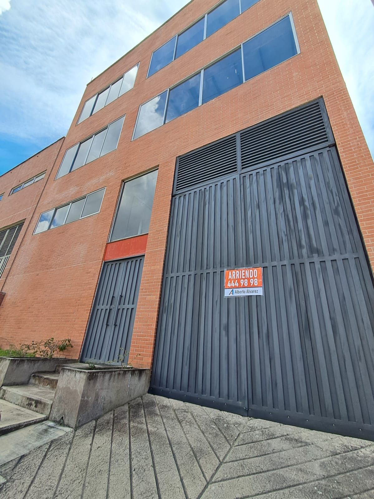 Bodega en arriendo Antioquia Rionegro El Porvenir 440 m2 Habitaciones 0 Baños 1 Garajes 1 Precio $11000000