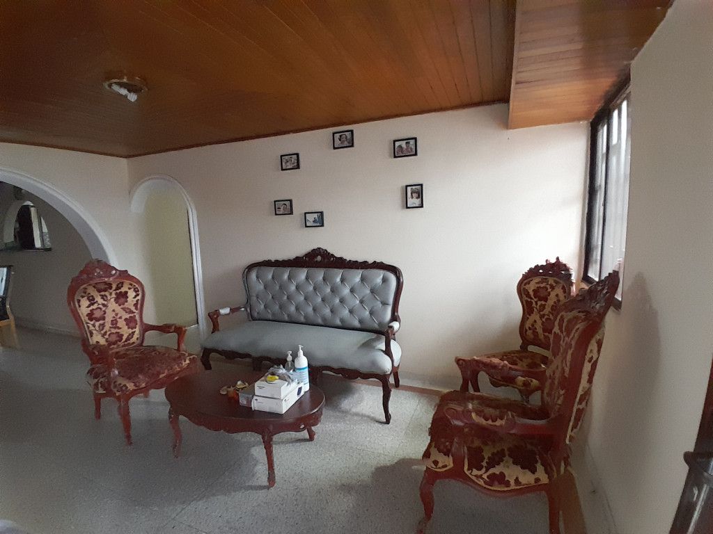 Casa en venta Atlántico Barranquilla Las Estrellas 276 m2 Habitaciones 5 Baños 3 Garajes 1 Precio $700000000