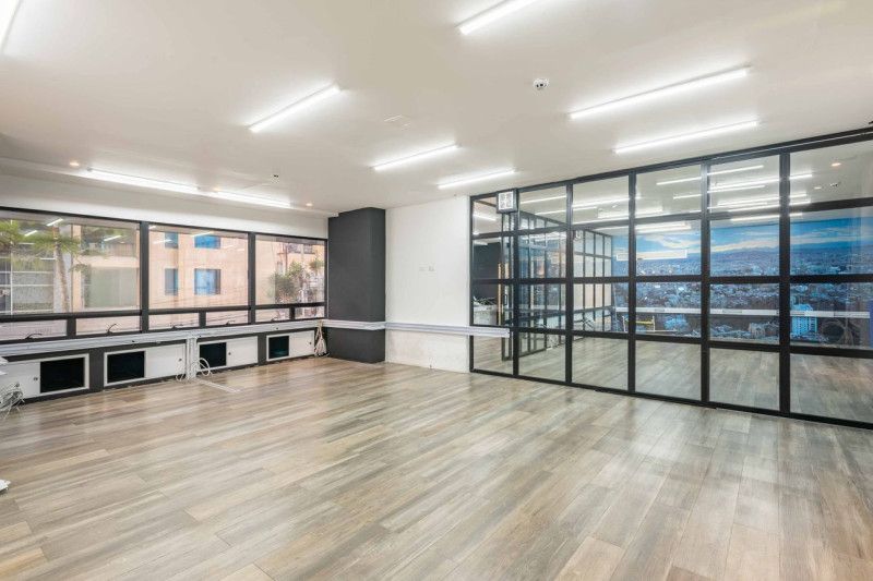 Oficina en arriendo Cundinamarca Bogotá Santa Barbara Oriental 132 m2 Habitaciones 0 Baños 0 Garajes 1 Precio $11380000