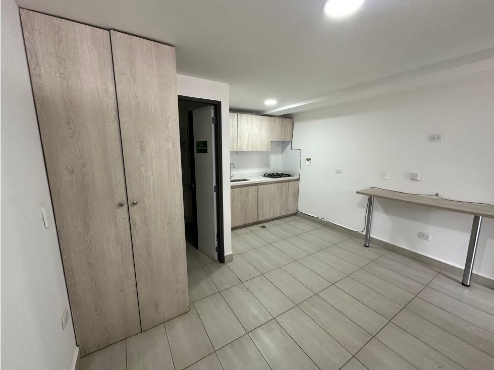 Local en arriendo o venta Antioquia La Ceja Fátima 28 m2 Habitaciones 0 Baños 1 Garajes 0 Precio venta $130000000 Precio arriendo $700000