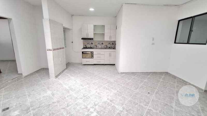 Casa en arriendo Antioquia Medellín Cristobal 268 m2 Habitaciones 5 Baños 2 Garajes 0 Precio $5100000
