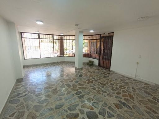 Local en arriendo Antioquia Medellín Belen 30 m2 Habitaciones 0 Baños 1 Garajes 0 Precio $2000000