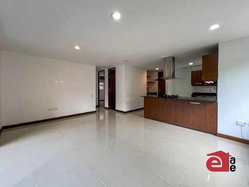 Apartamento en arriendo Antioquia Envigado La Inmaculada 74 m2 Habitaciones 2 Baños 2 Garajes 2 Precio $3500000