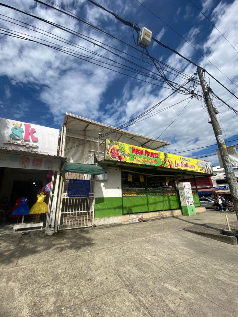 Local en arriendo Valle Del Cauca Cali Maracaibo 260 m2 Habitaciones 0 Baños 2 Garajes 0 Precio $3500000