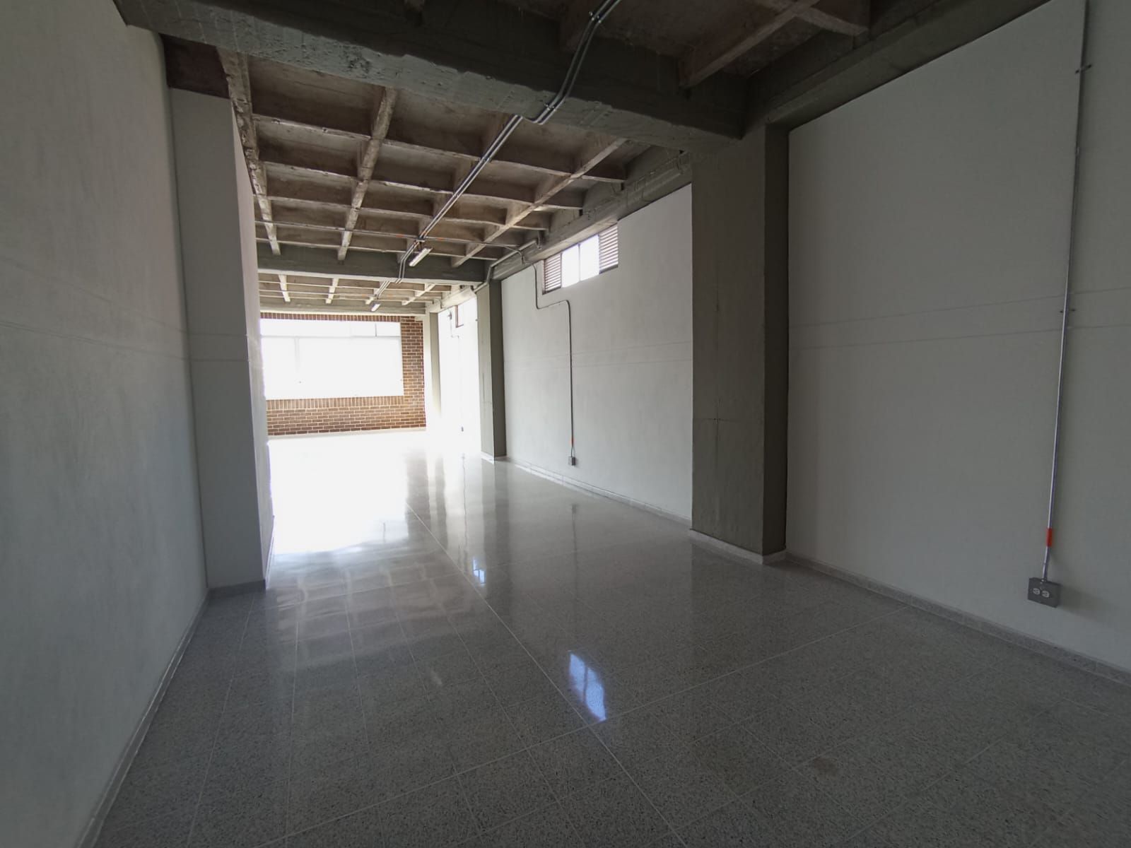 Bodega en arriendo Antioquia Medellín San Bernardo 151 m2 Habitaciones 0 Baños 1 Garajes 0 Precio $5500000